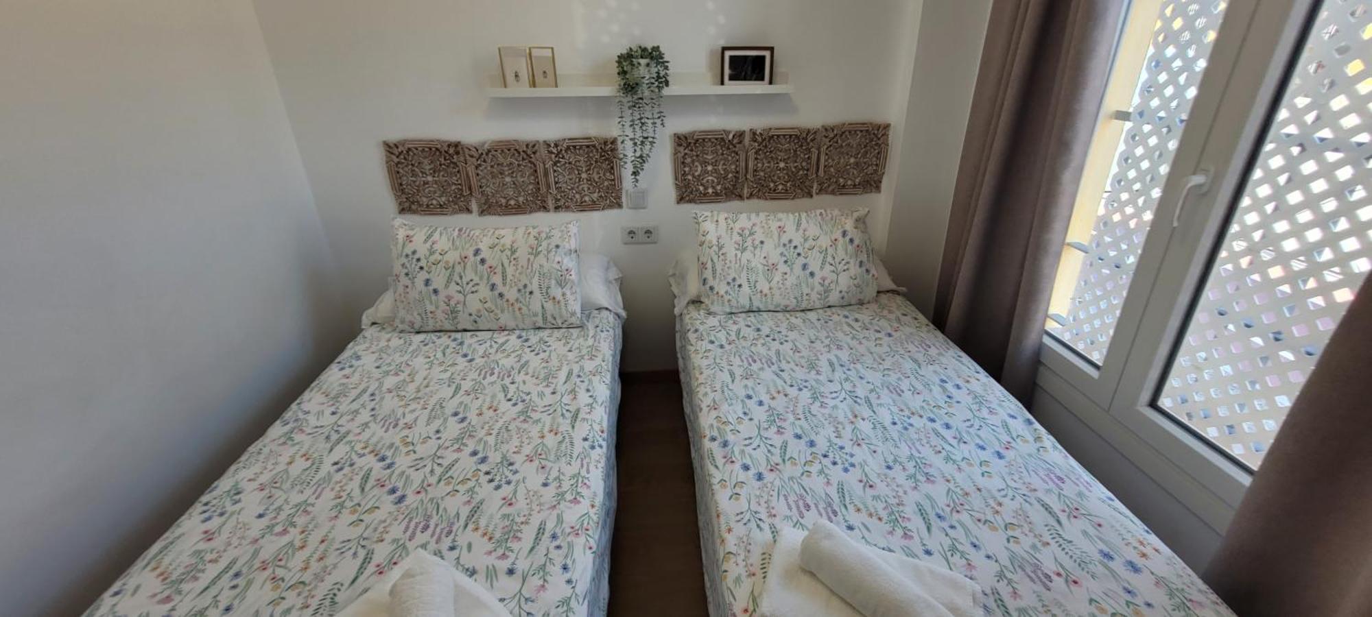 Apartamentos Iglesia De Santiago ヘレス エクステリア 写真
